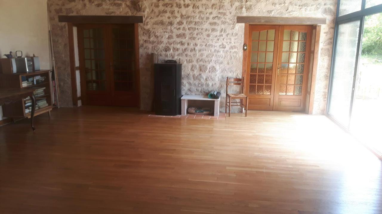 Вилла Maison En Pierre Dettey Экстерьер фото